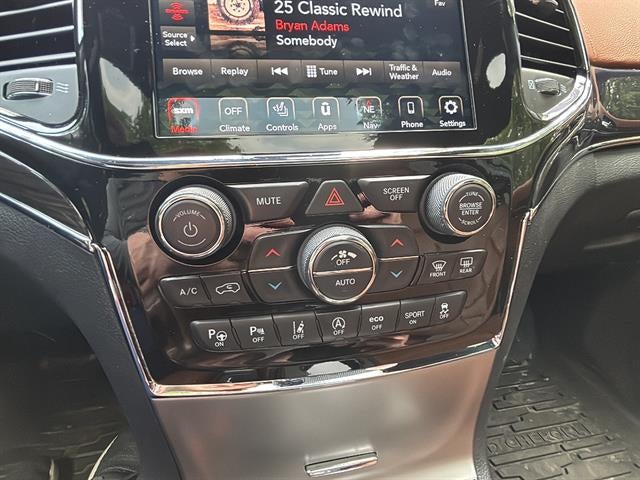 2021 Jeep Grand Cherokee Overland 4x4