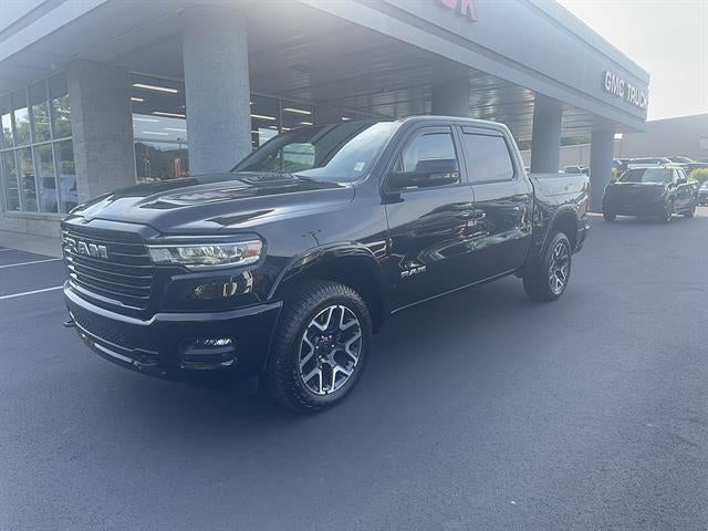 2026 RAM 1500 Laramie Crew Cab 4x4 5'7" Box