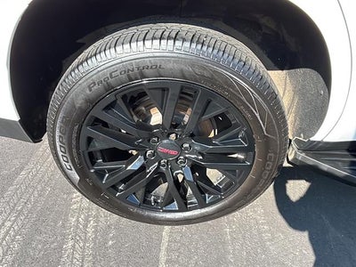 2022 GMC Yukon SLT