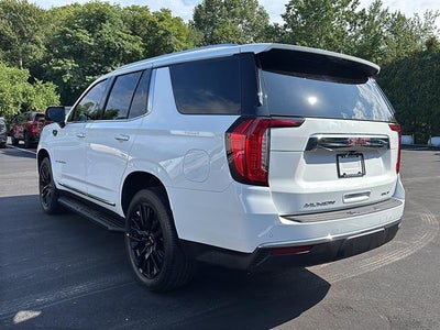 2022 GMC Yukon SLT