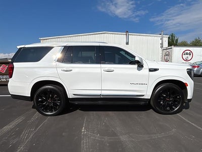 2022 GMC Yukon SLT