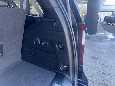 2025 GMC Yukon AT4 Ultimate