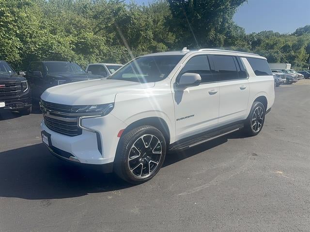 2022 Chevrolet Suburban LT