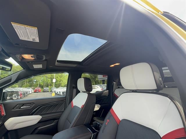 2023 GMC Canyon AT4X