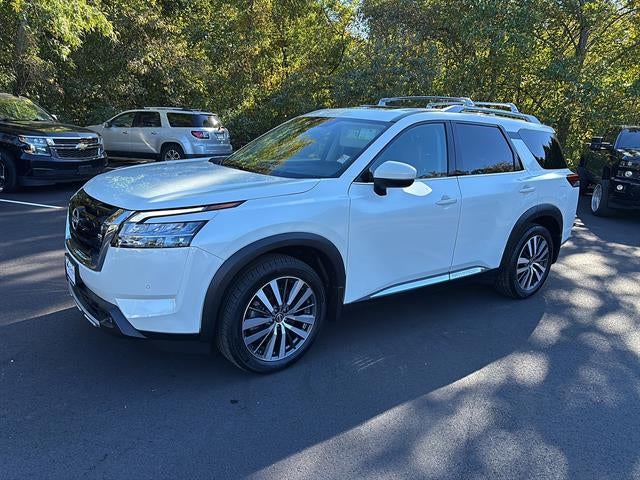 2022 Nissan Pathfinder