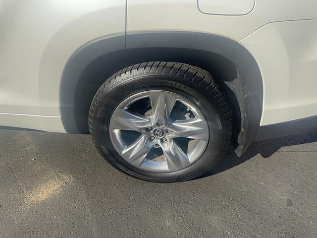 2017 Toyota Highlander Limited