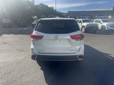 2017 Toyota Highlander Limited