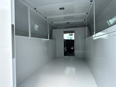2026 GMC Savana Cutaway 3500 1WT