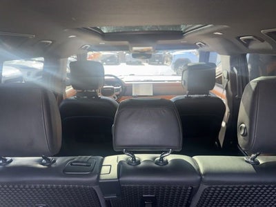 2024 Land Rover Defender 110 P400 X-Dynamic SE