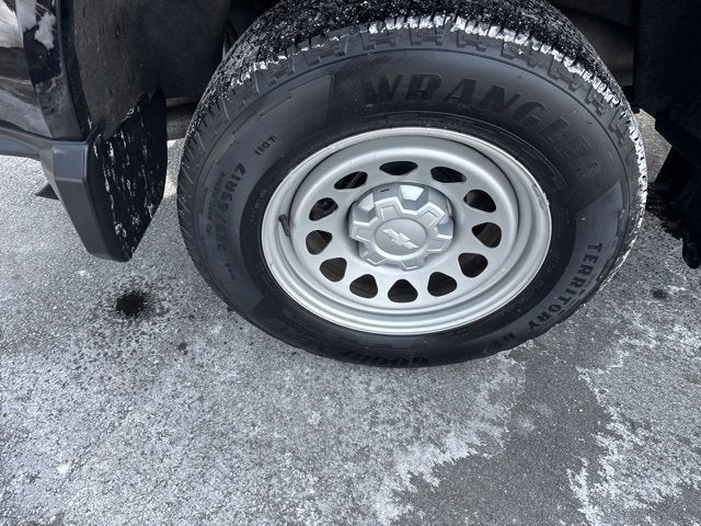 2024 Chevrolet Colorado WT