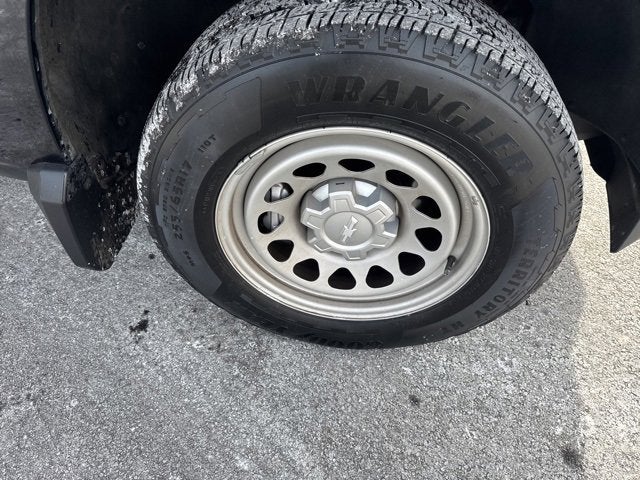 2024 Chevrolet Colorado WT