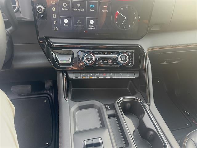 2025 GMC Sierra 2500 HD AT4