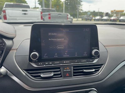 2022 Nissan Altima SR Intelligent AWD