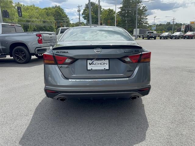 2022 Nissan Altima SR Intelligent AWD