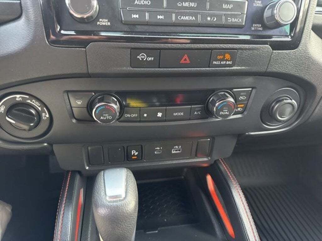 2023 Nissan Frontier Crew Cab PRO-4X 4x4