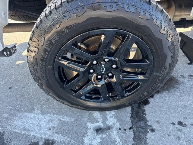 2023 Chevrolet Silverado 1500 Custom Trail Boss