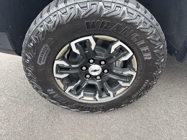 2023 Chevrolet Silverado 1500 ZR2