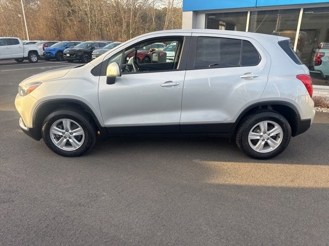 2022 Chevrolet Trax LS