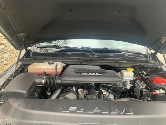 2021 RAM 1500 Limited Crew Cab 4x4 5'7" Box