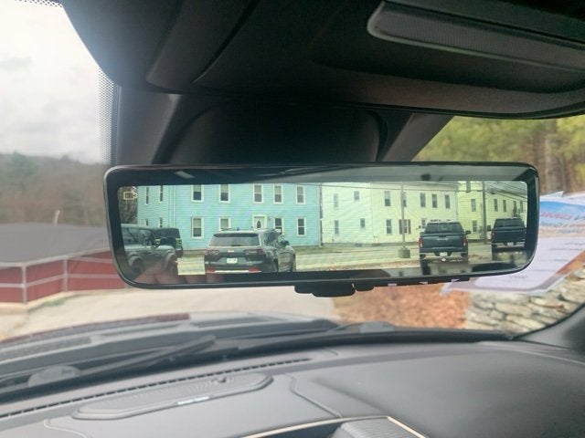 2021 RAM 1500 Limited Crew Cab 4x4 5'7" Box