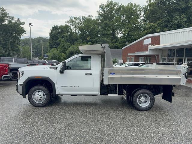 2026 GMC Sierra 3500 HD Chassis Cab Pro