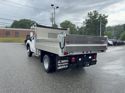 2026 GMC Sierra 3500 HD Chassis Cab Pro