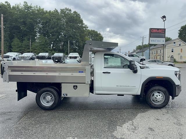 2026 GMC Sierra 3500 HD Chassis Cab Pro