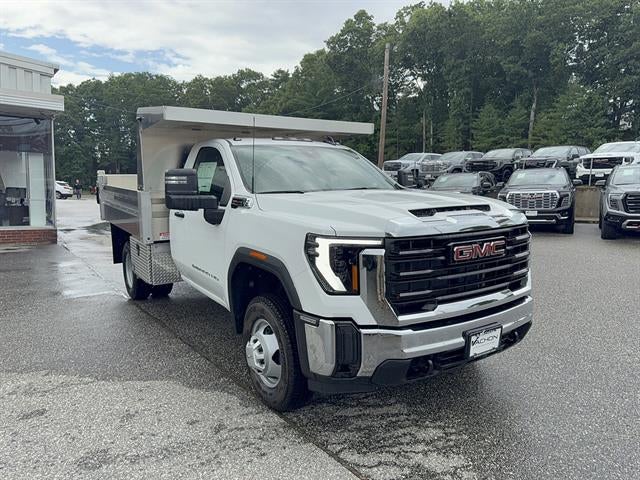 2026 GMC Sierra 3500 HD Chassis Cab Pro