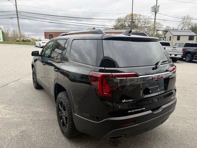 2023 GMC Acadia AT4