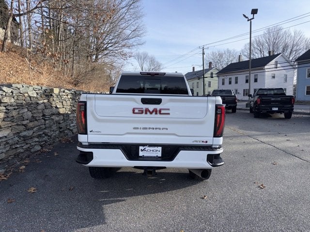 2024 GMC Sierra 2500 HD AT4