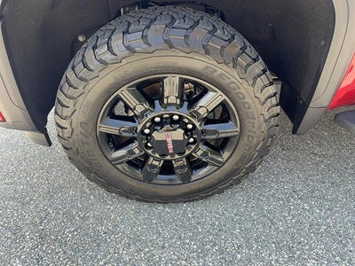 2025 GMC Sierra 2500 HD AT4