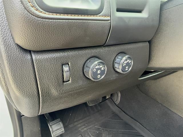 2022 GMC Canyon AT4 - Leather