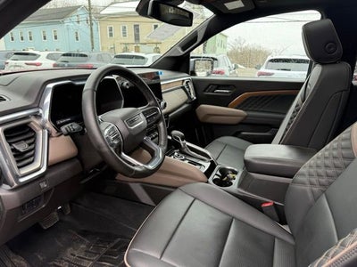 2025 GMC Canyon Denali