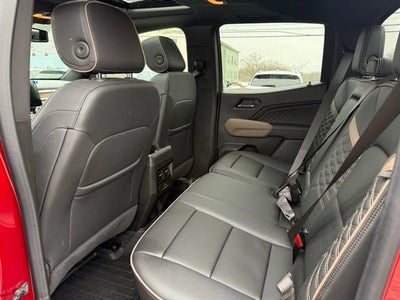 2025 GMC Canyon Denali