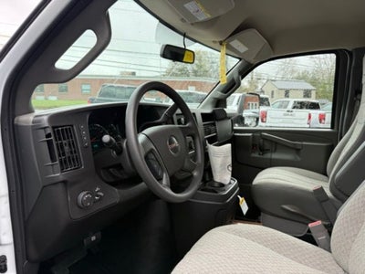 2026 GMC Savana Cutaway 3500 1WT
