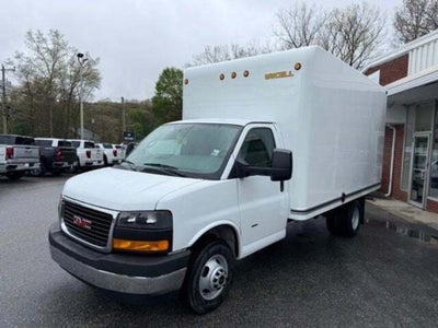 2026 GMC Savana Cutaway 3500 1WT