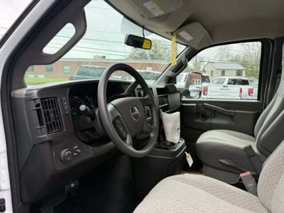 2026 GMC Savana Cutaway 3500 1WT