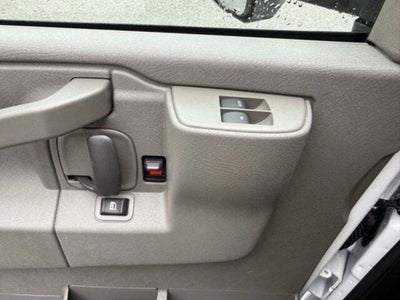 2026 GMC Savana Cutaway 3500 1WT