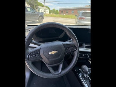 2025 Chevrolet Trax LT
