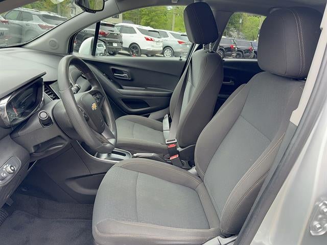 2022 Chevrolet Trax LS