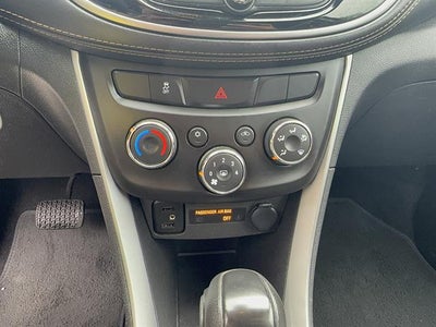 2022 Chevrolet Trax LS