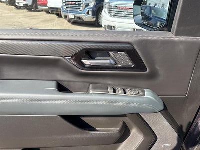 2025 GMC Yukon XL AT4