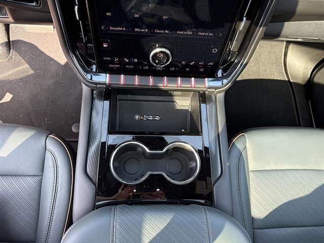 2025 GMC Yukon XL AT4