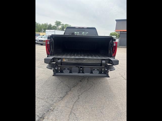 2026 GMC Sierra 2500HD SLT