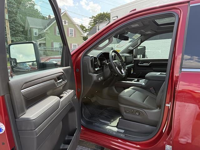 2026 GMC Sierra 2500HD SLT