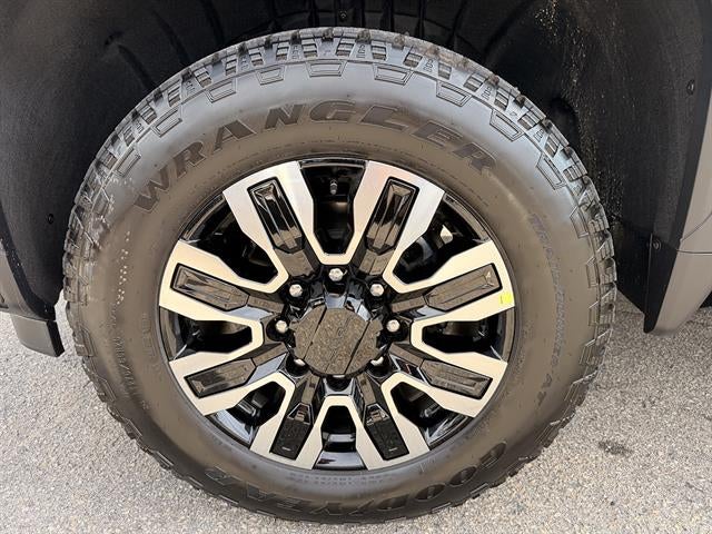2026 GMC Sierra 2500HD Denali Ultimate