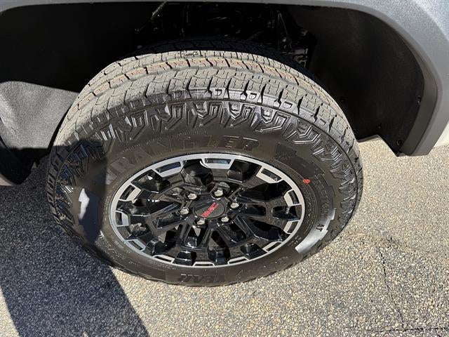 2026 GMC Canyon 4WD AT4
