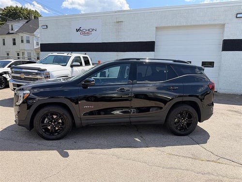 2023 GMC Terrain AT4